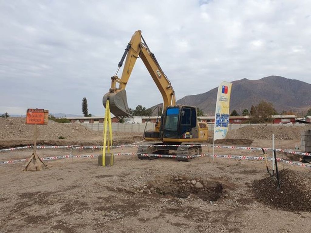 d324d93c-4251-4e50-993c-aedcff912df8-medium-standard-q100 d324d93c-4251-4e50-993c-aedcff912df8-medium-standard-q100