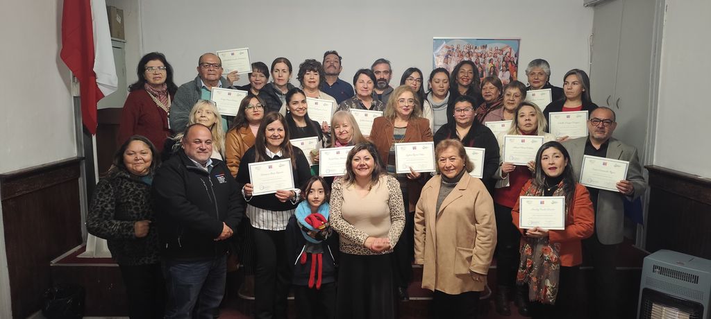 AGENTES COMUNITARIOS AGENTES COMUNITARIOS