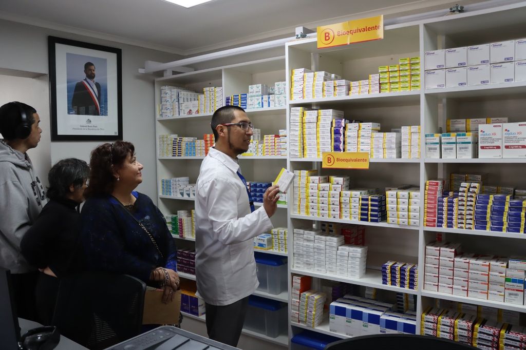 FARMACIA COMUNAL SAN MARTÍN (1) FARMACIA COMUNAL SAN MARTÍN (1)