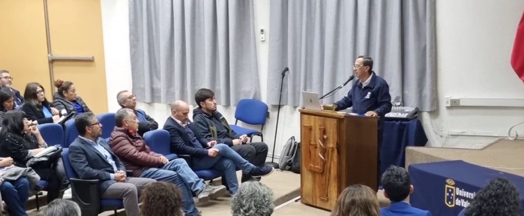 vlcsnap-2024-04-15-20h34m18s002 vlcsnap-2024-04-15-20h34m18s002