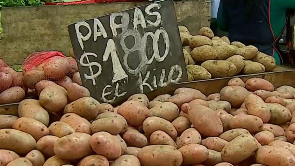 Vecinos andinos inquietos ante el aumento del valor del kilo de papa Vecinos andinos inquietos ante el aumento del valor del kilo de papa