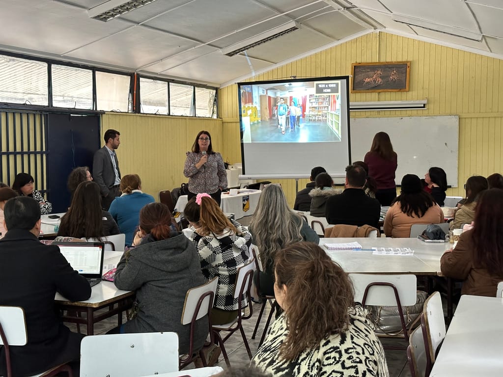 ORGANIZACIÓN DE ESTADOS IBEROAMERICANOS COLABORA CON ESCUELA JOSÉ DE SAN MARTÍN ORGANIZACIÓN DE ESTADOS IBEROAMERICANOS COLABORA CON ESCUELA JOSÉ DE SAN MARTÍN