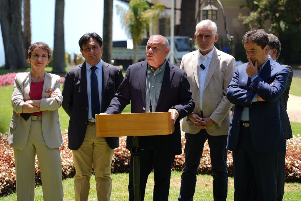 WhatsApp Image 2025-01-28 at 3 WhatsApp Image 2025-01-28 at 3