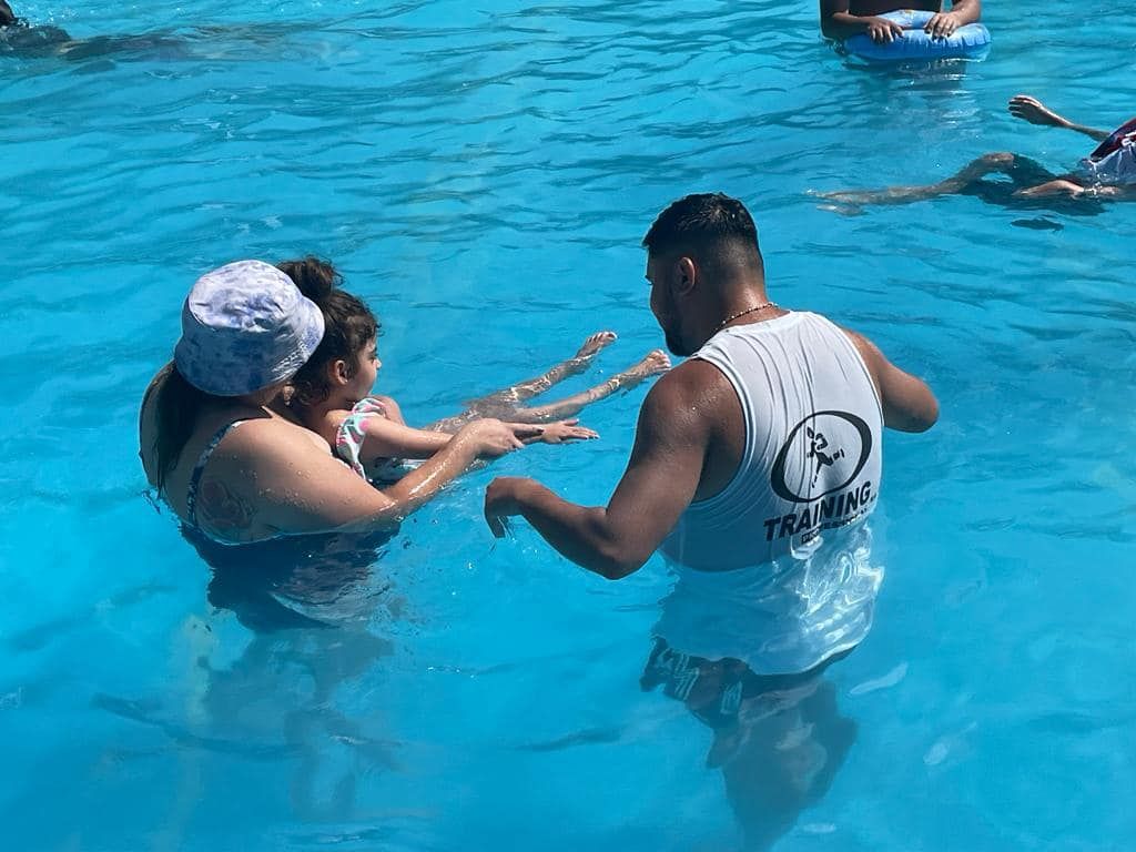 TALLER HIDROTERAPIA TALLER HIDROTERAPIA