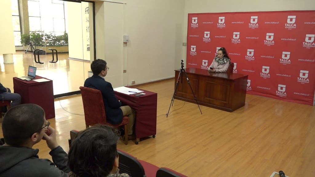 UTalca realiza audiencias públicas para la nueva constitución UTalca realiza audiencias públicas para la nueva constitución