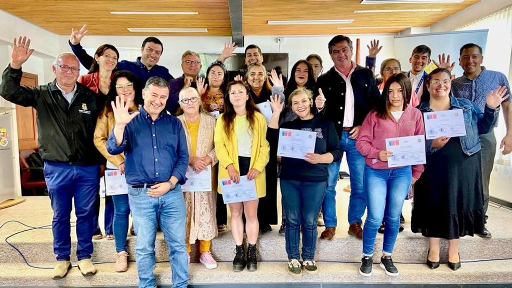 Familias de Villa Alegre y Constitución lograron producir sus propios alimentos Familias de Villa Alegre y Constitución lograron producir sus propios alimentos