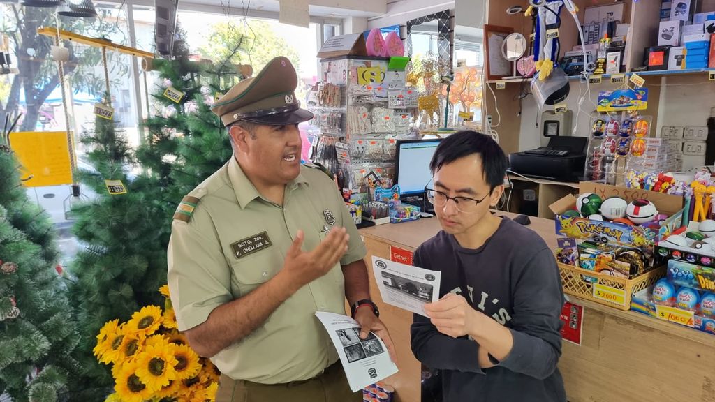 CARABINEROS REFUERZA EL LLAMADO A MANTENER UNA NAVIDAD SEGURA. CARABINEROS REFUERZA EL LLAMADO A MANTENER UNA NAVIDAD SEGURA.