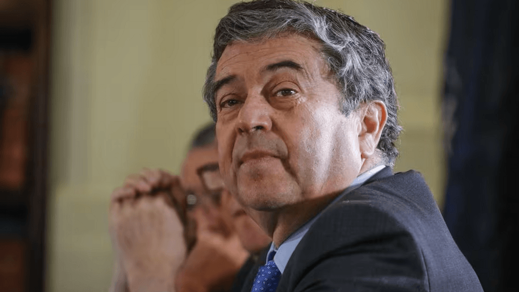 Ley de Presupuestos 2025: Diputado Coloma Propondrá Bono Trimestral para Carabineros Ley de Presupuestos 2025: Diputado Coloma Propondrá Bono Trimestral para Carabineros