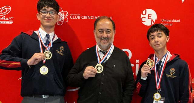 estudiantes-de-linares-750x400 estudiantes-de-linares-750x400