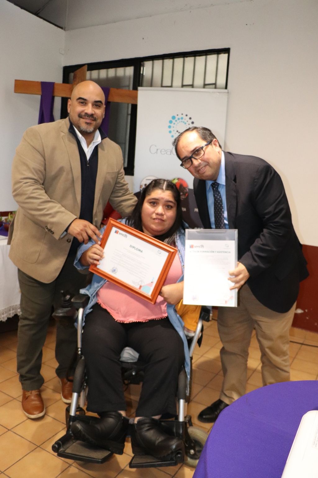 Personas con discapacidad consiguen empleo gracias a SENCE Personas con discapacidad consiguen empleo gracias a SENCE