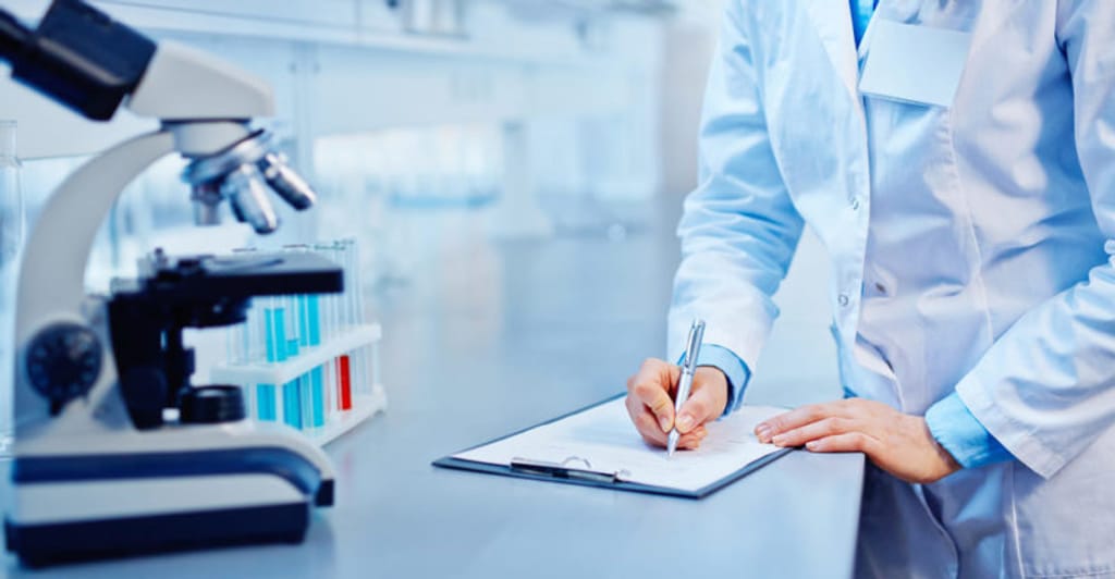 Funcionarios policiales realizan investigación por menor de edad herida con arma de fuego Funcionarios policiales realizan investigación por menor de edad herida con arma de fuego