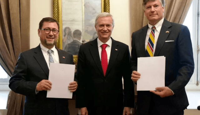 Firma del acuerdo Firma del acuerdo