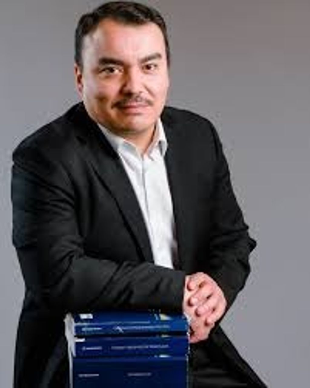 Cristian Aravena Cristian Aravena