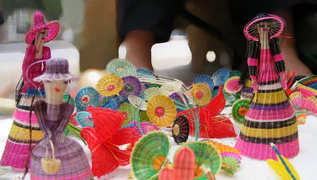 Invitan a maulinos a proponer a personas destacadas de la región Invitan a maulinos a proponer a personas destacadas de la región