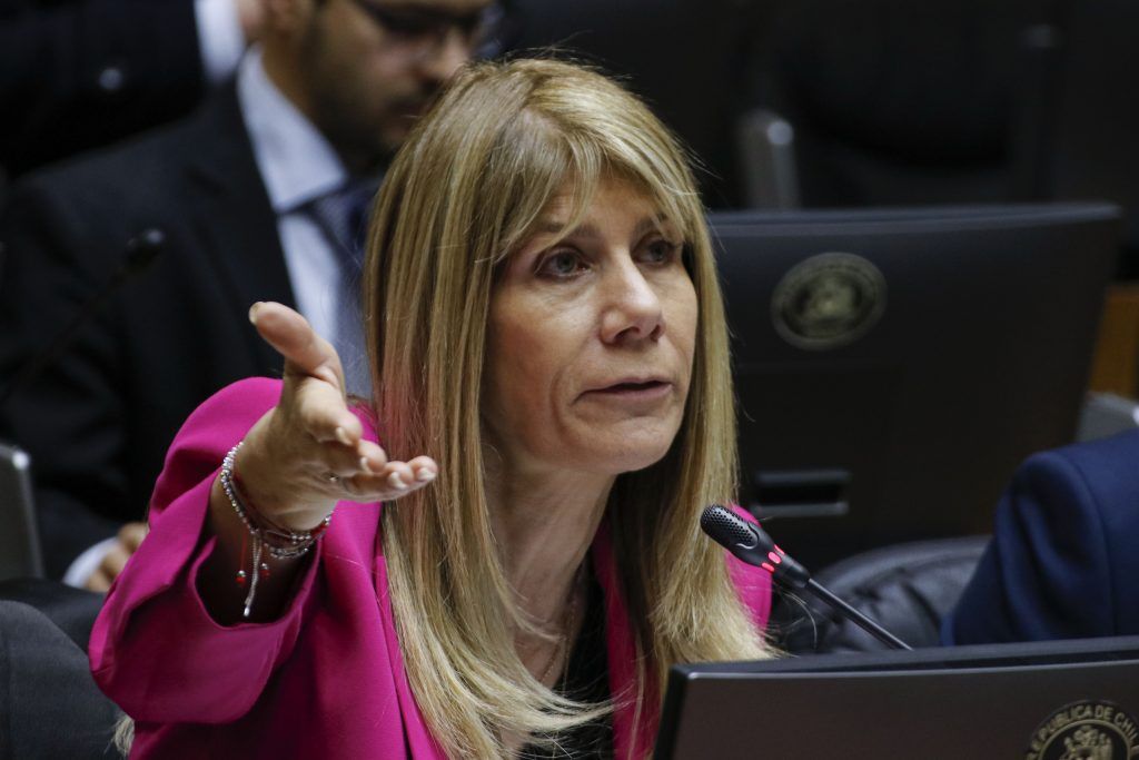 A_UNO_1616987-1024x683 A_UNO_1616987-1024x683