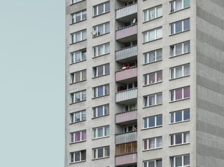 Niño cae de edificio en La Serena