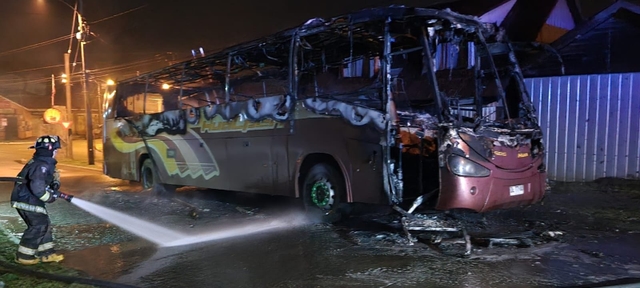 Ataque buses Cañete