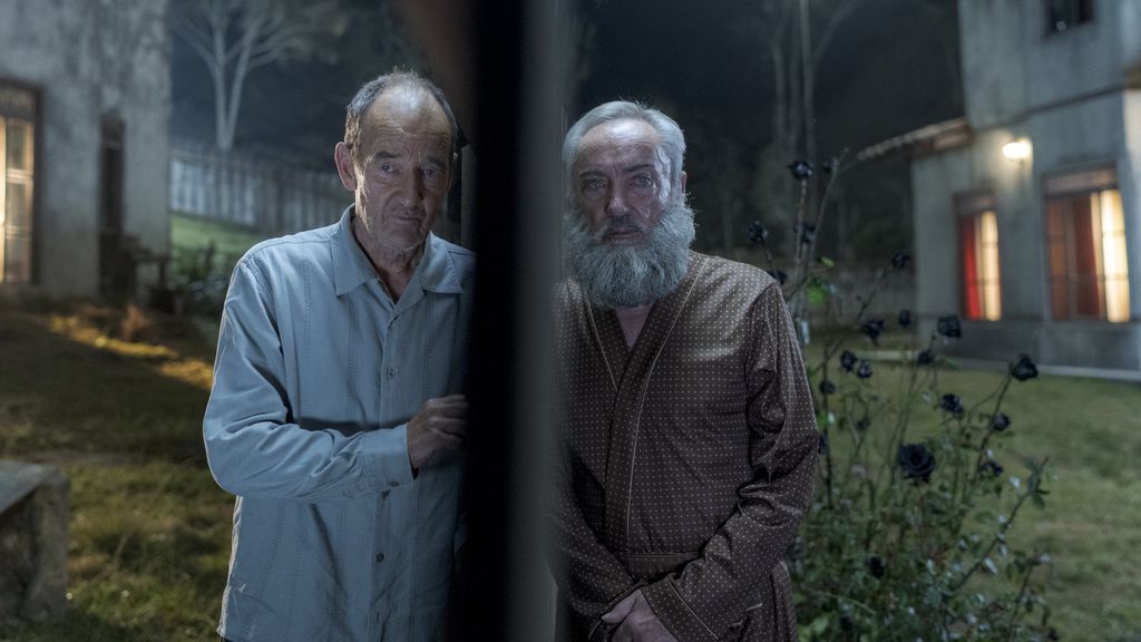 My_Neighbour_Adolf_ My_Neighbour_Adolf_