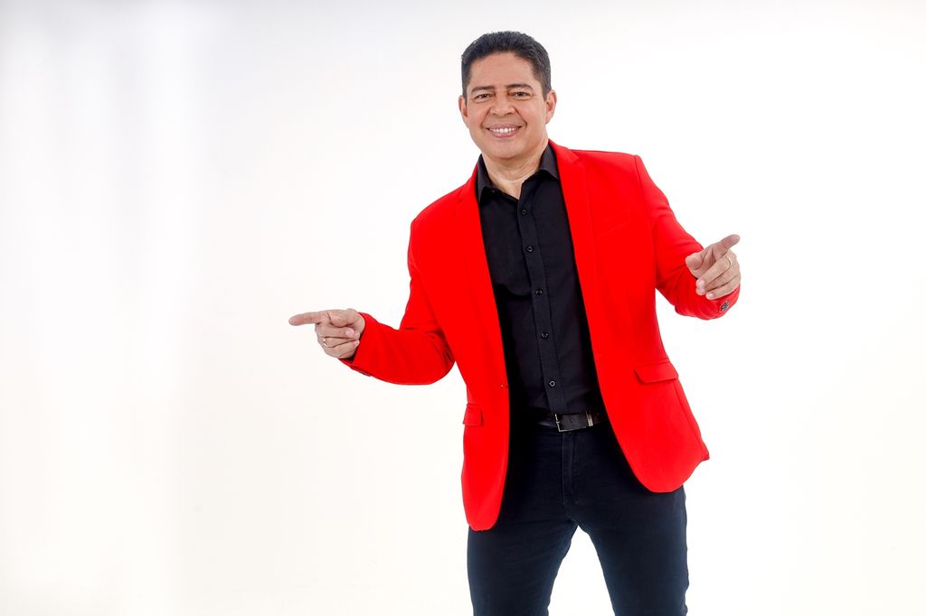 luis-lambis luis-lambis