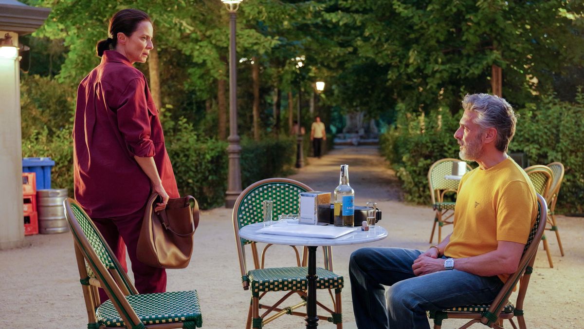 LM_69_STILL_hd (1) LM_69_STILL_hd (1)