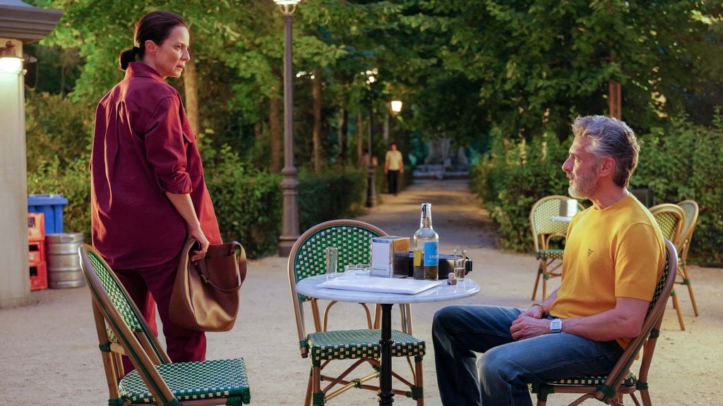 LM_69_STILL_hd (1) LM_69_STILL_hd (1)