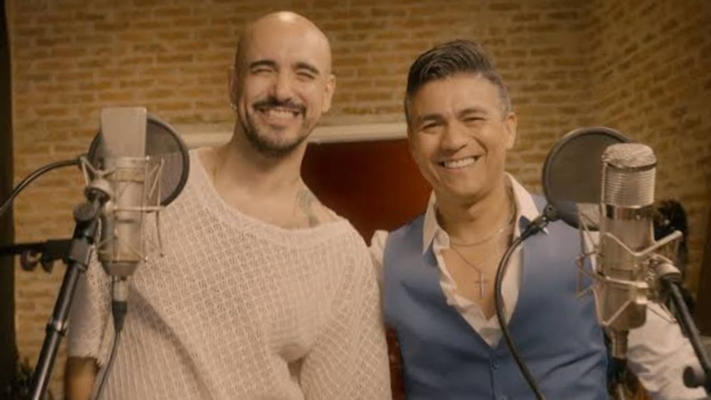 76521557-BE15-456A-9E06-5B6906E59E81 76521557-BE15-456A-9E06-5B6906E59E81