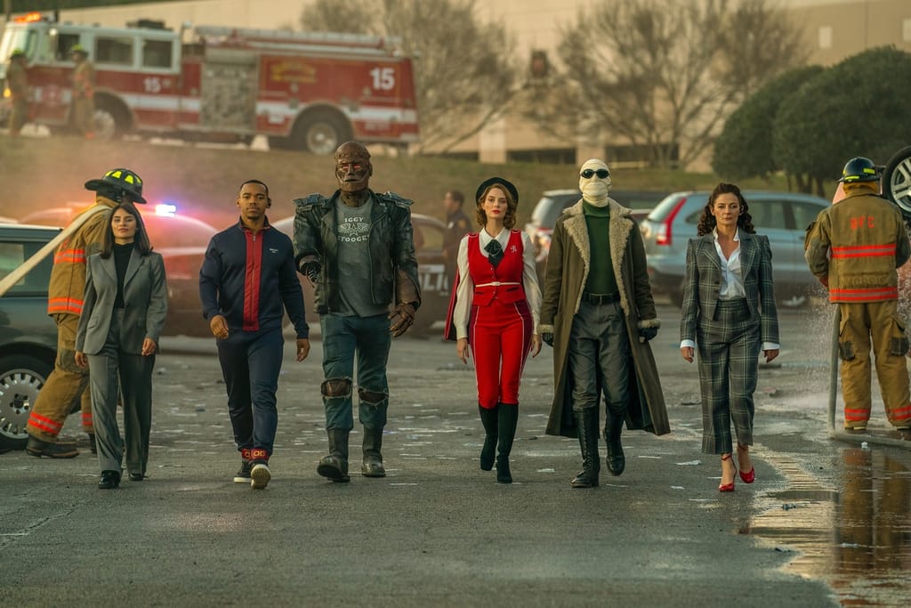 Doom Patrol (3) Doom Patrol (3)