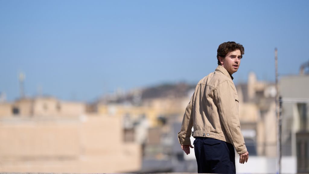 The Assassin_S01_E04_Freddie Highmore as Edward (c) The Assassin_S01_E04_Freddie Highmore as Edward (c)