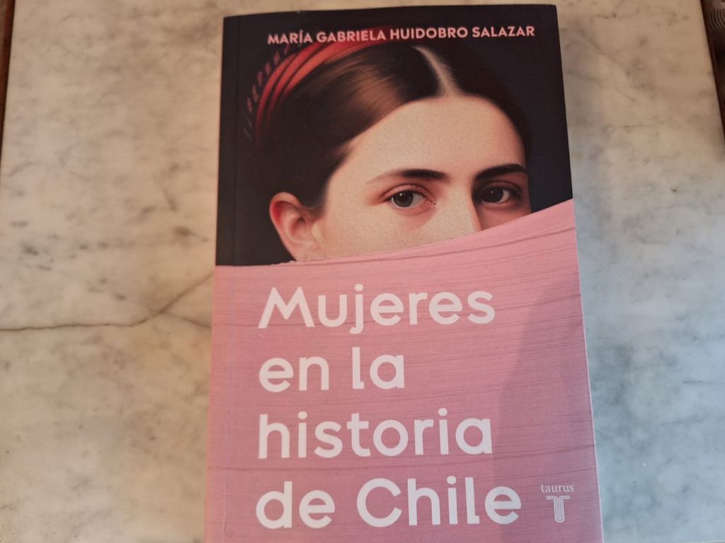 Mujeres en la historia de Chile Mujeres en la historia de Chile