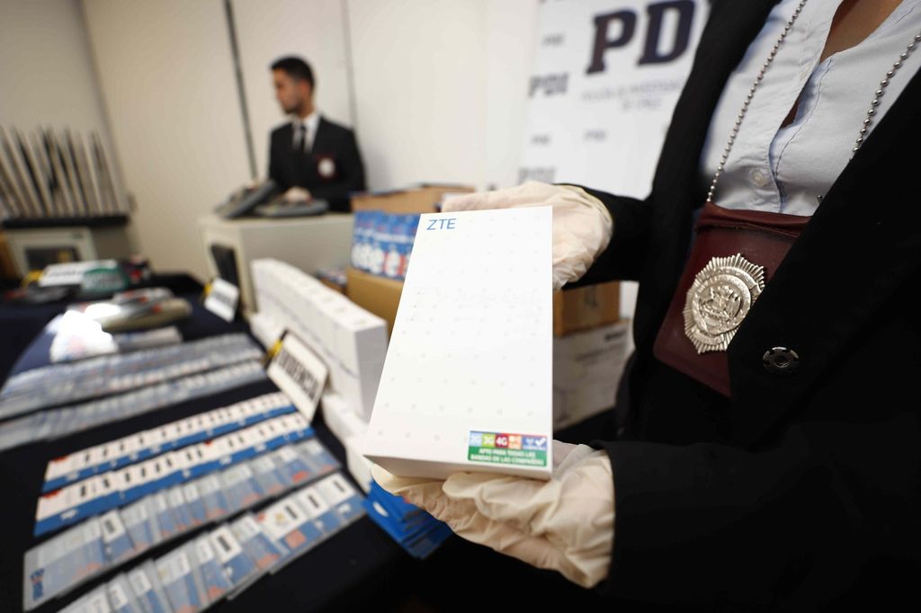 PDI realizó diligencias por tres robos en Linares y San Javier PDI realizó diligencias por tres robos en Linares y San Javier