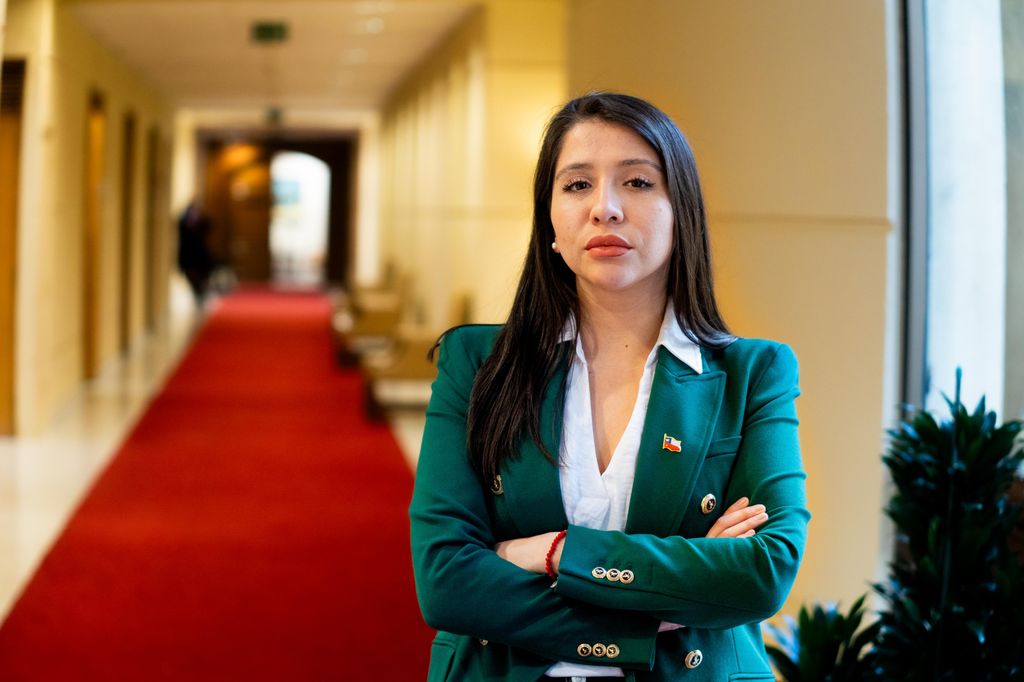 Consuelo Veloso Consuelo Veloso