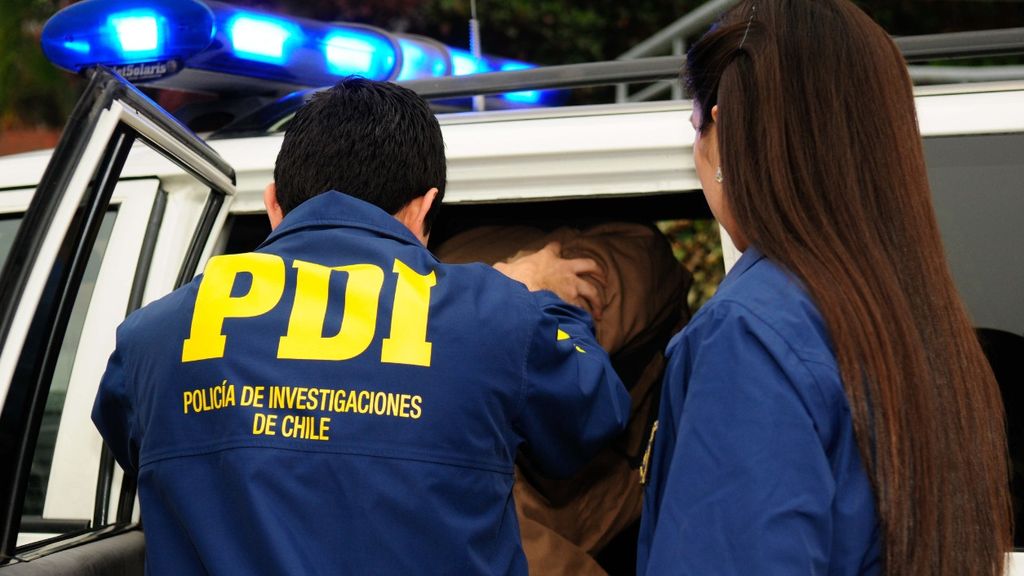 Sujeto es detenido en flagrancia por tour delictual en Cauquenes Sujeto es detenido en flagrancia por tour delictual en Cauquenes