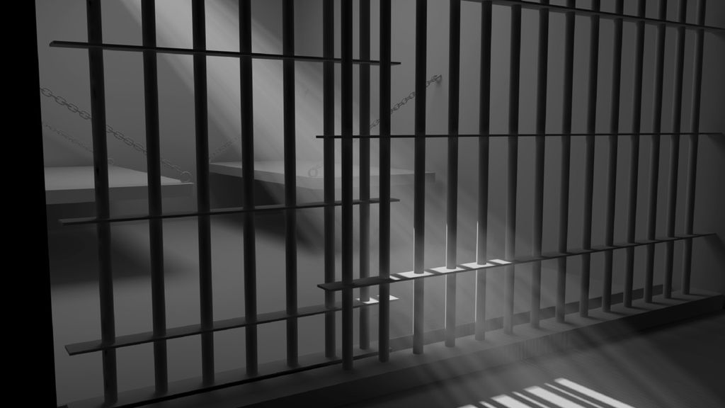 Autoridades decretan 20 años de cárcel para padre por abusar de su hija Autoridades decretan 20 años de cárcel para padre por abusar de su hija