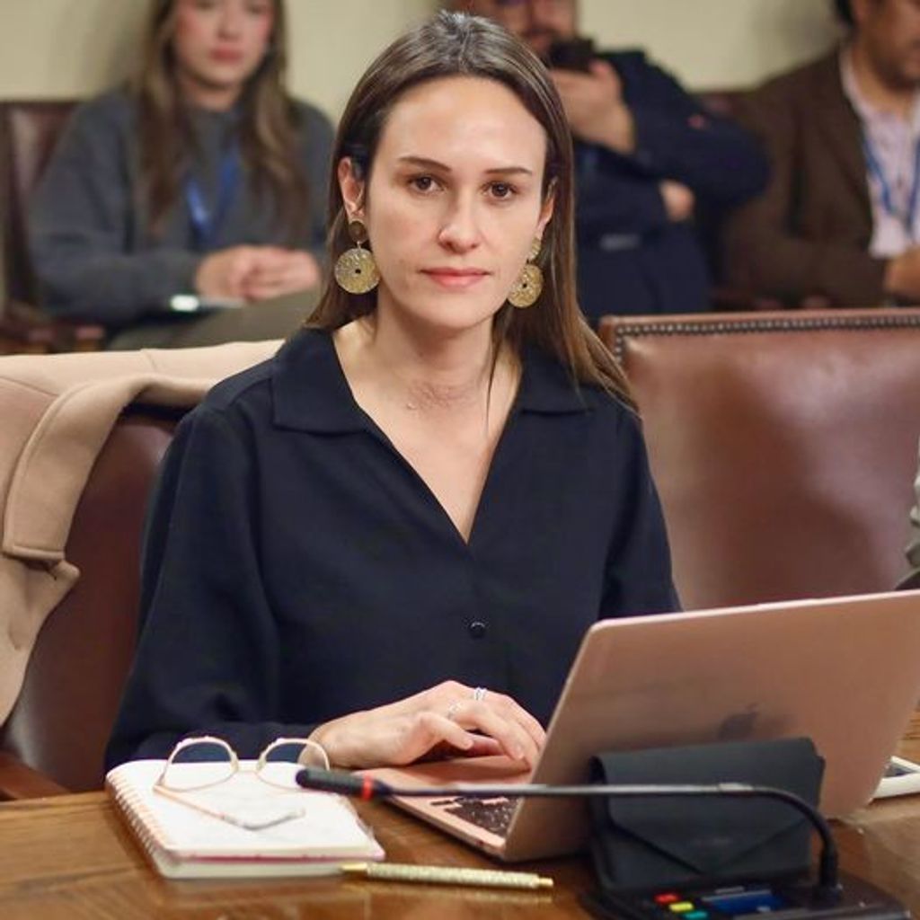 Paula Labra Paula Labra