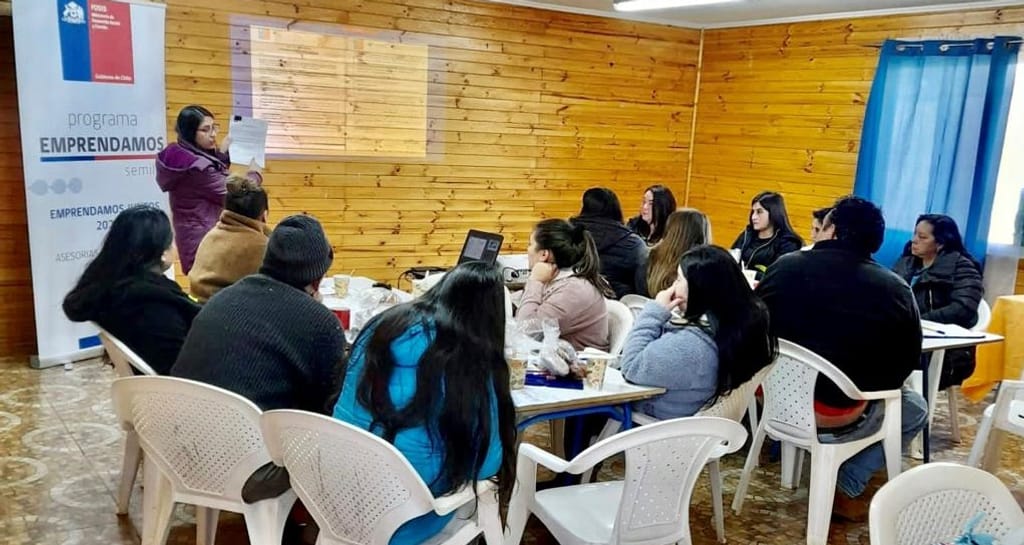 Casi 2 mil Maulinos buscan hacer crecer sus negocios a través de FOSIS Casi 2 mil Maulinos buscan hacer crecer sus negocios a través de FOSIS