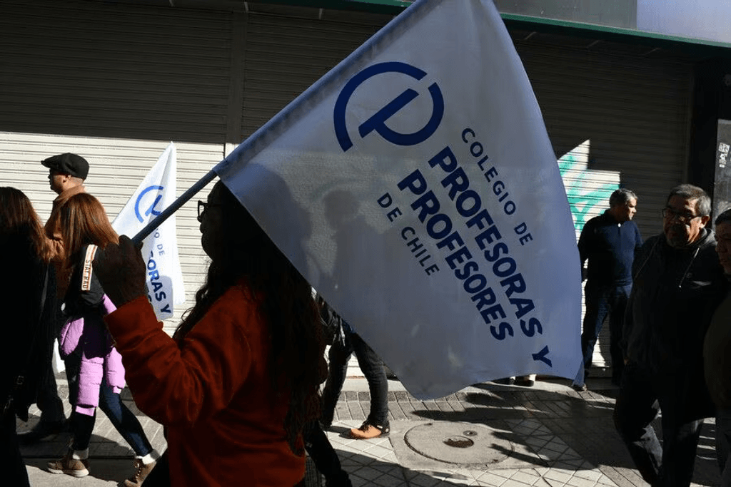 Colegio de Profesores llama a docentes para sumarse al Paro Nacional Colegio de Profesores llama a docentes para sumarse al Paro Nacional