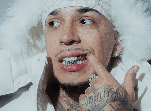 Young Cister Young Cister