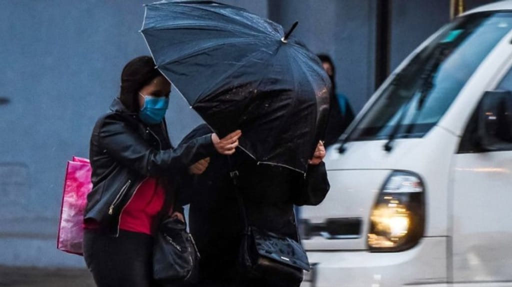 Autoridades actualizan Alerta Roja para la Región de Maule Autoridades actualizan Alerta Roja para la Región de Maule