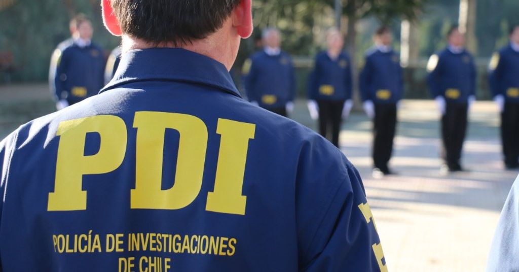 PDI Linares detiene en flagrancia a dos extranjeros por estafas PDI Linares detiene en flagrancia a dos extranjeros por estafas