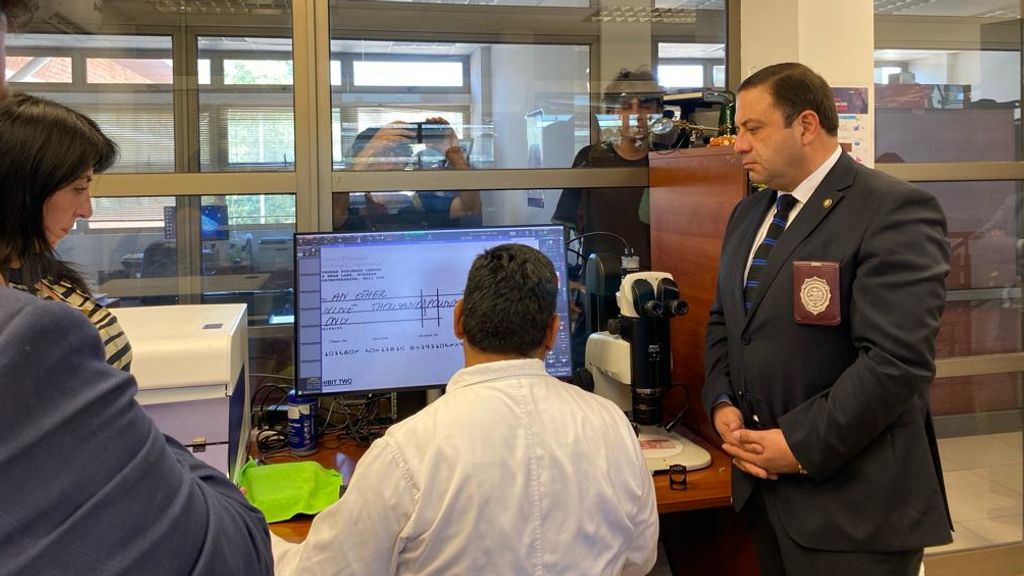 PDI Maule cuenta con modernos equipos tecnológicos de análisis de evidencia PDI Maule cuenta con modernos equipos tecnológicos de análisis de evidencia