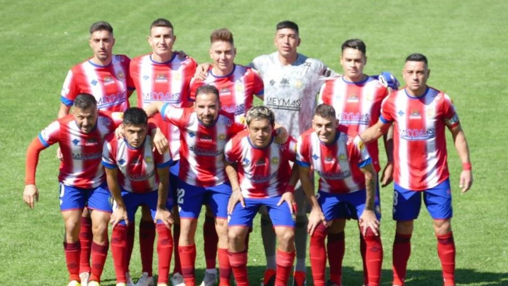 Hoy: Deportes Linares enfrenta a Concón National Hoy: Deportes Linares enfrenta a Concón National