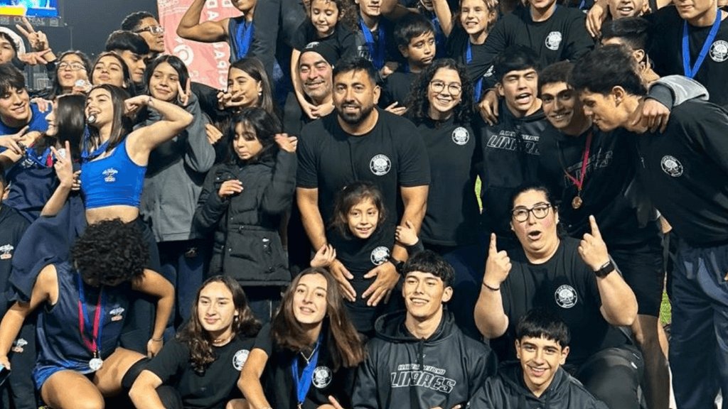 Club de Atletismo de Linares destaca en el Torneo Aniversario en Curicó Club de Atletismo de Linares destaca en el Torneo Aniversario en Curicó