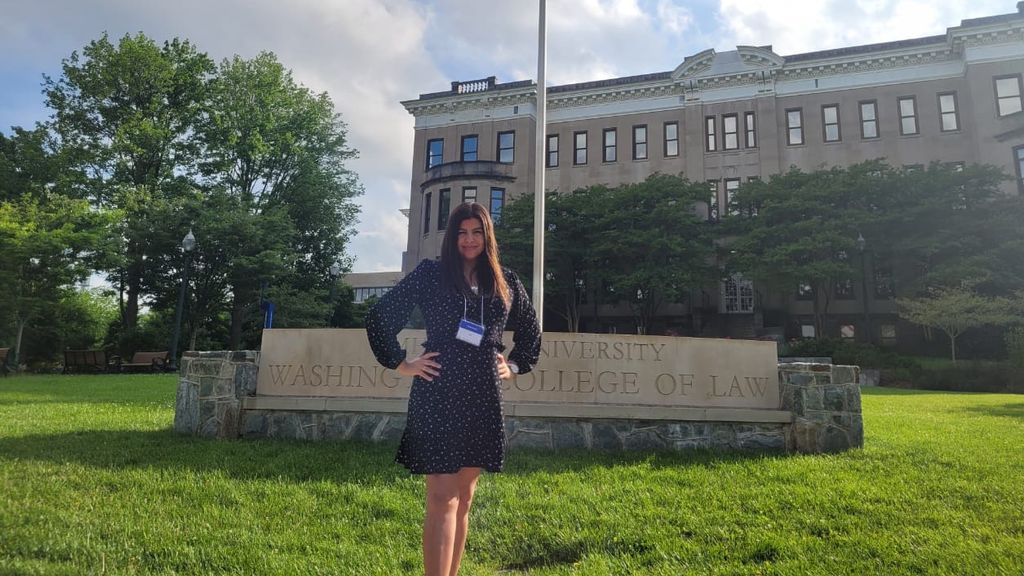 Abogada de Linares Becada en Estados Unidos Abogada de Linares Becada en Estados Unidos