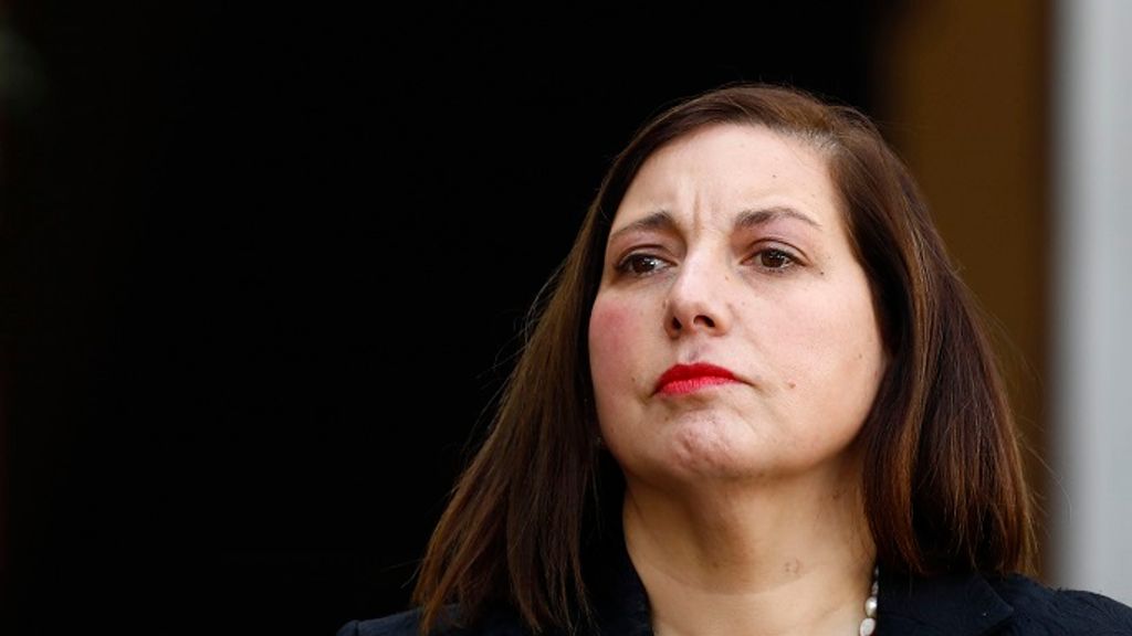 Senadora Vodanovic reacciona ante la culpabilidad por fraude al fisco del Alcalde suspendido de "Sagrada Familia" Senadora Vodanovic reacciona ante la culpabilidad por fraude al fisco del Alcalde suspendido de "Sagrada Familia"