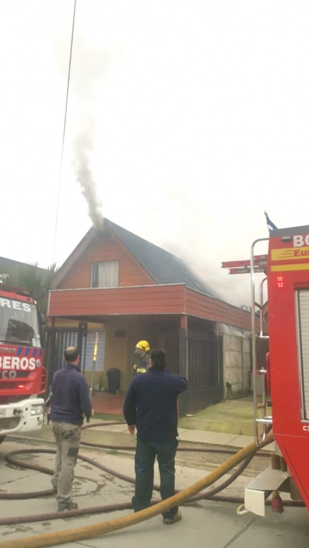 Incendio en Villa "Los Portones" de Linares Incendio en Villa "Los Portones" de Linares