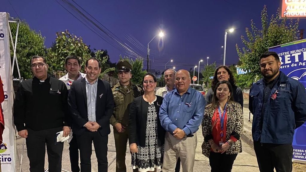 Aly Valderrama encabeza ceremonia en el sector Santa Amelia de Retiro Aly Valderrama encabeza ceremonia en el sector Santa Amelia de Retiro