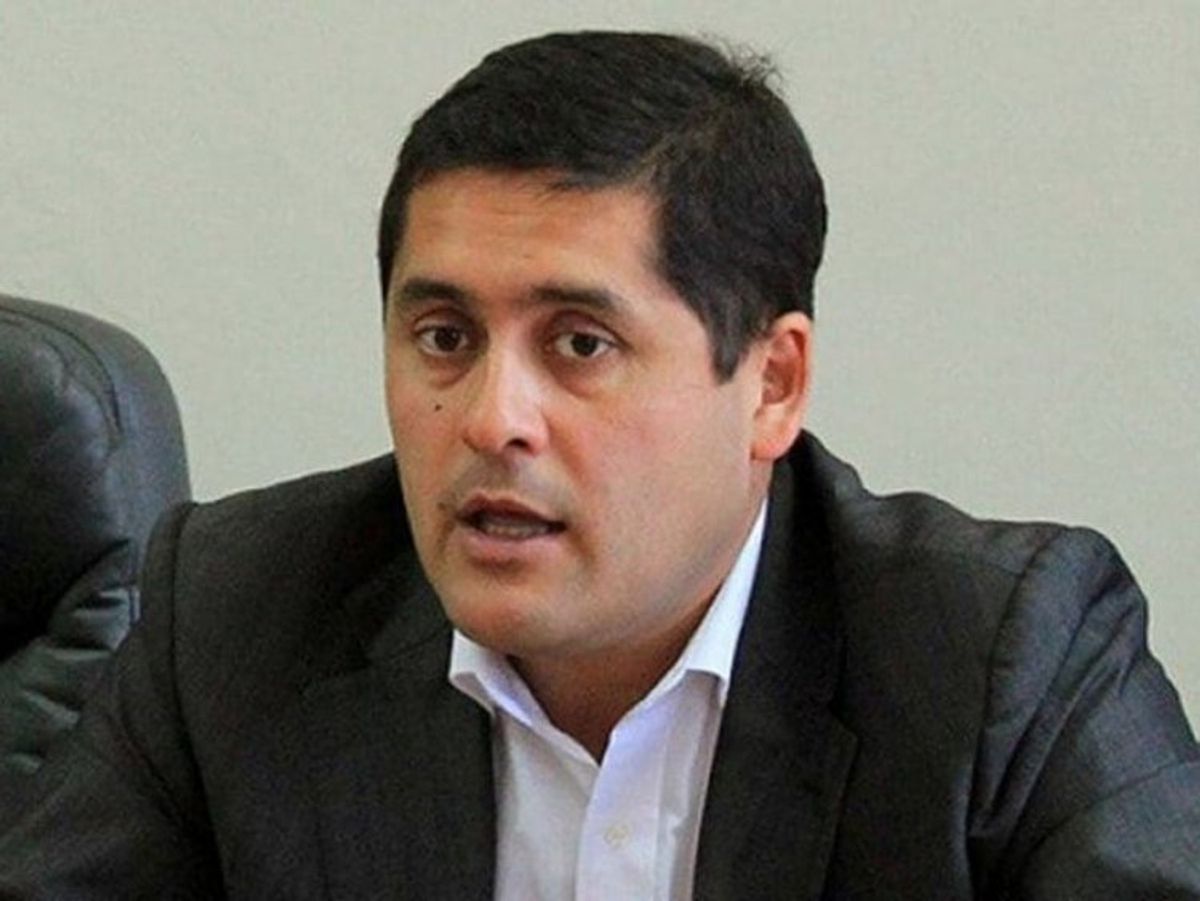 Alcalde Mario Meza