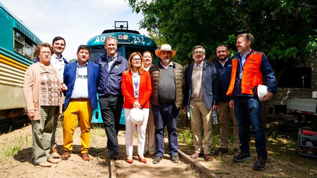 Ministro de Transportes y EFE reinician operación del ramal Talca-Constitución Ministro de Transportes y EFE reinician operación del ramal Talca-Constitución