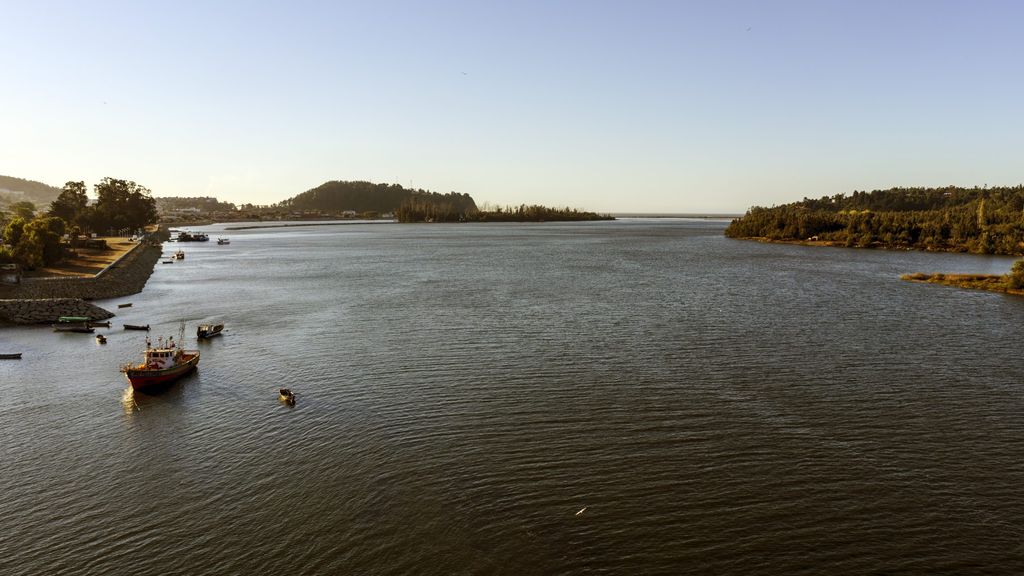 Alcalde de Constitución convoca mesa de trabajo para abordar problemas en la ribera del Río Maule Alcalde de Constitución convoca mesa de trabajo para abordar problemas en la ribera del Río Maule