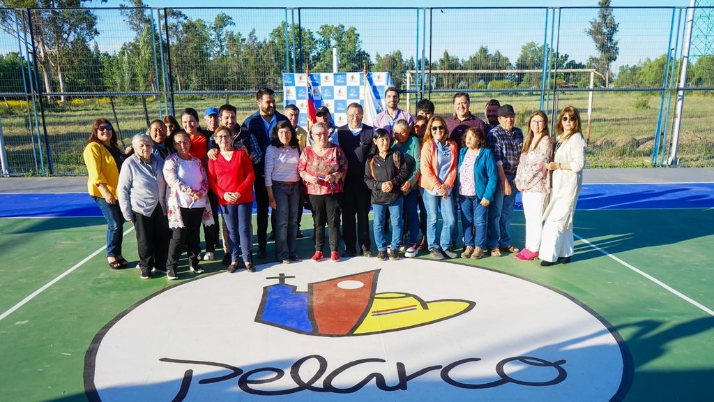 Inauguran obras de mejoramiento de tres multicanchas en Pelarco Inauguran obras de mejoramiento de tres multicanchas en Pelarco